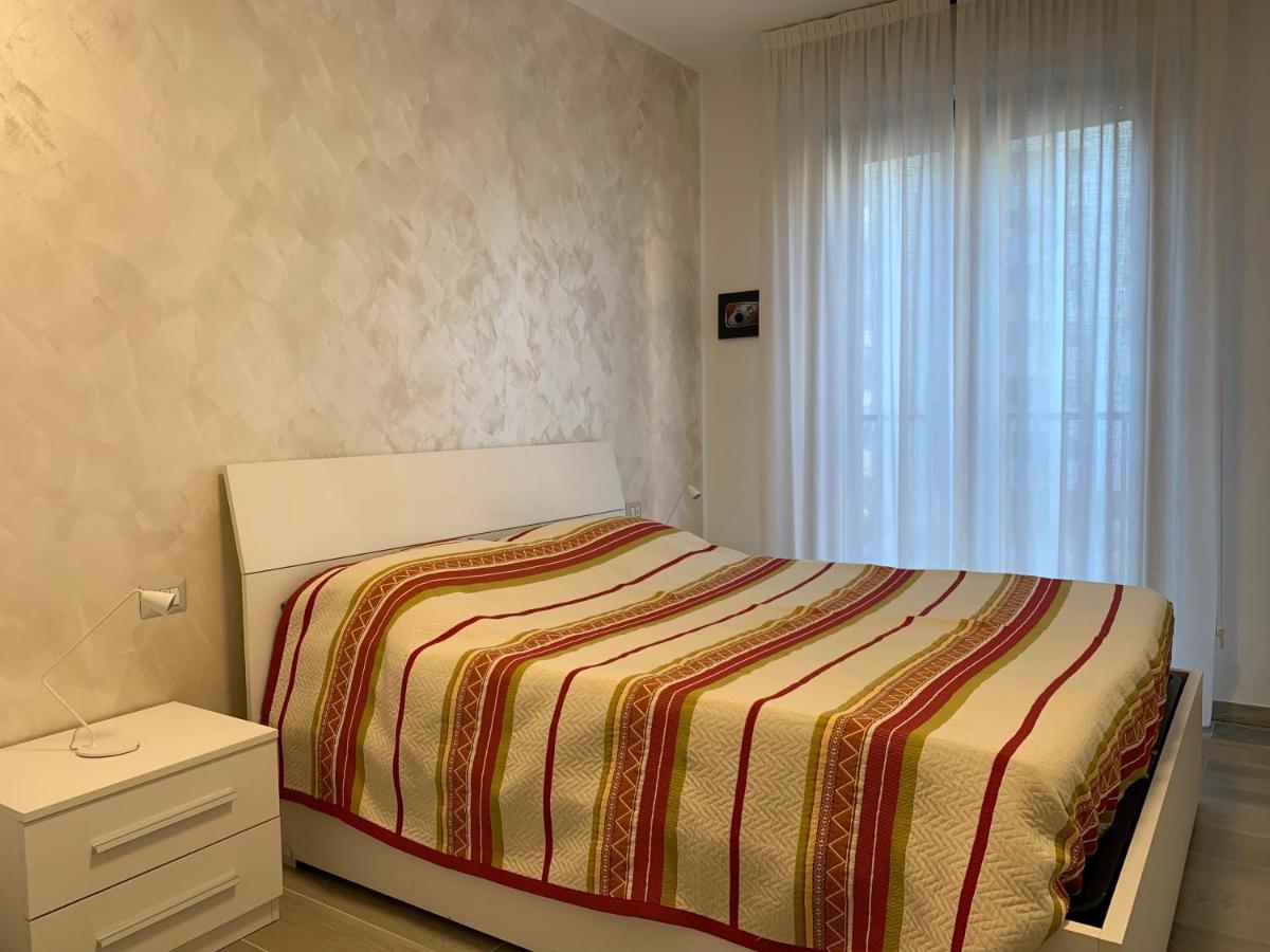 Apartamento Trilocale In Zona Bocconi/navigli