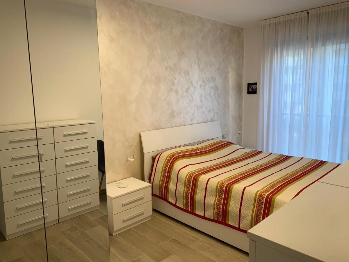 Appartement Trilocale In Zona Bocconi/navigli *